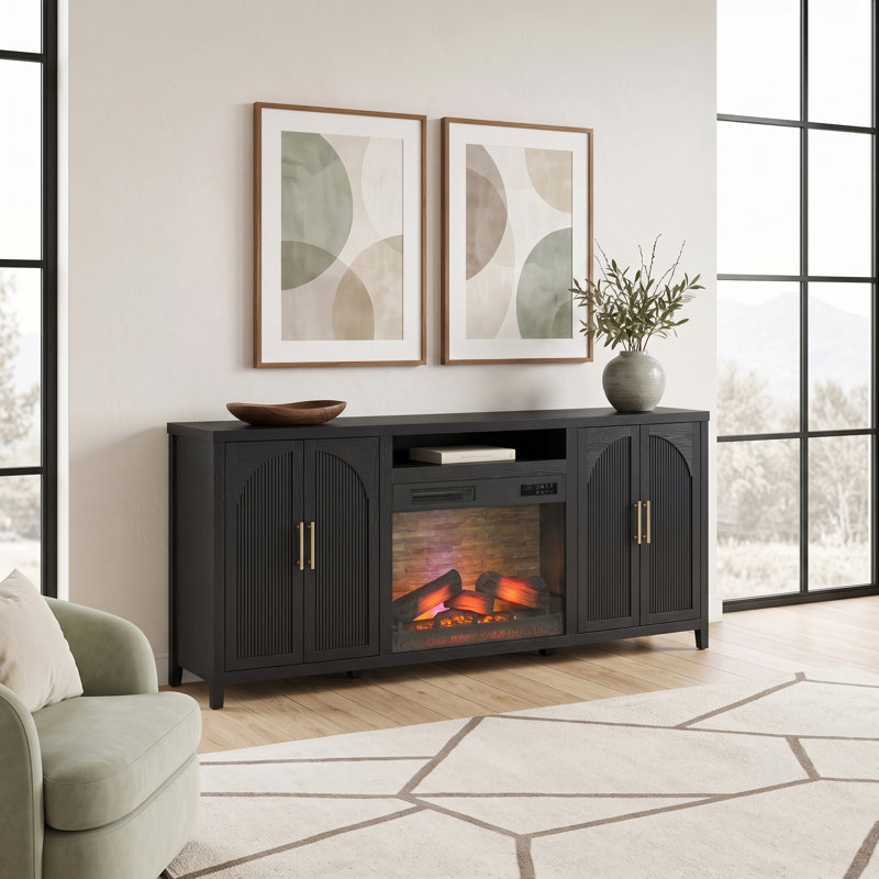Meuble télé moderne Sasha de 80 po à cannelures avec foyer électrique intelligent Duraflame® et commande vocale Alexa et application.
