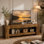 Meuble de cinéma maison luxueux en verre et métal noir, corps d'armoire de 63 pouces, compatible avec les téléviseurs jusqu'à 75 pouces.