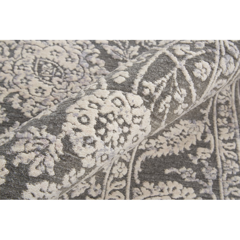 Fante Performance Oriental Indoor Rug, Round 5'6"