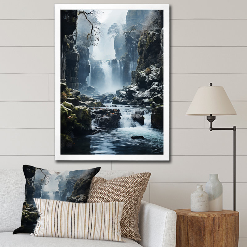 «Grey White Waterfall Frozen Symphony II», reproduction sur toile, H 32 po x l 16 po x P 1 po, Cadre simple blanc
