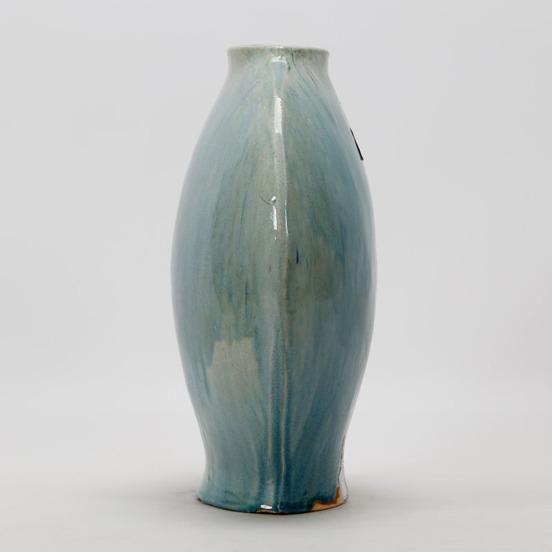 Daeron Table Vase