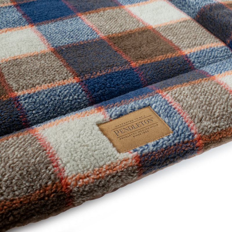 Coussin confortable Pendleton, Tissu écossais de montagne, Medium (36"w x 23"d x 2"h)