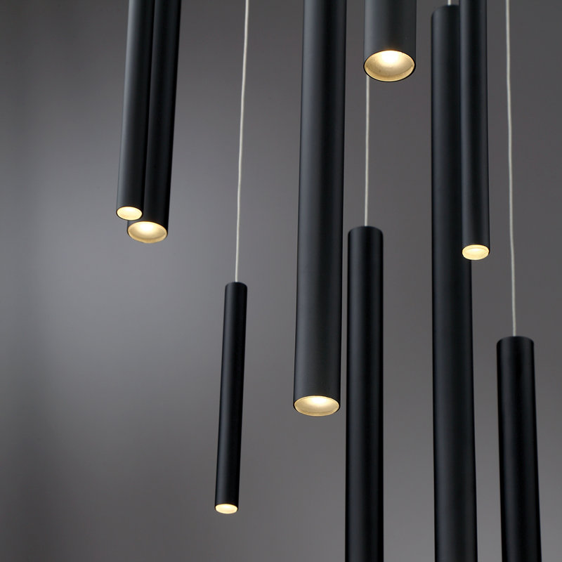 Luminaire suspendu cylindrique à DEL 18 lumières Santana, Noir givré, Noir givré