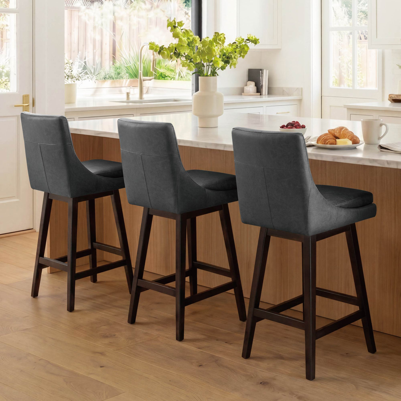 Zahara Swivel Bar and Counter Stool, Bar Stool (30" Seat Height), Marseille Black