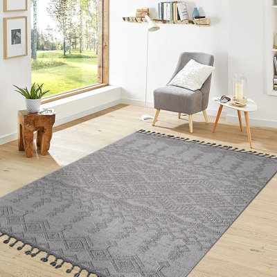 Guros Collection 6X9 Traditional Indoor / Outdoor Area Rug