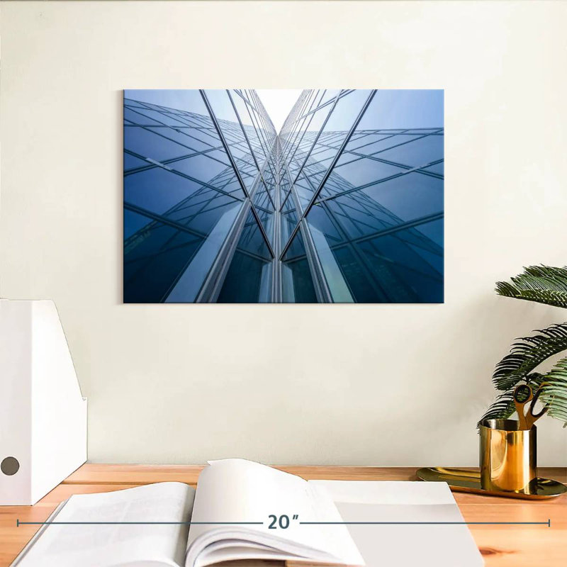 Lilie Modern Glass Building, H 8 po x l 12 po