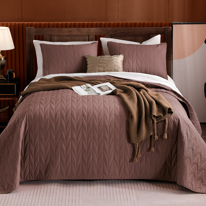 Wonderful 100% Cotton Reversible 3 Piece Quilt Set, King Quilt + 2 King Shams, Mauve