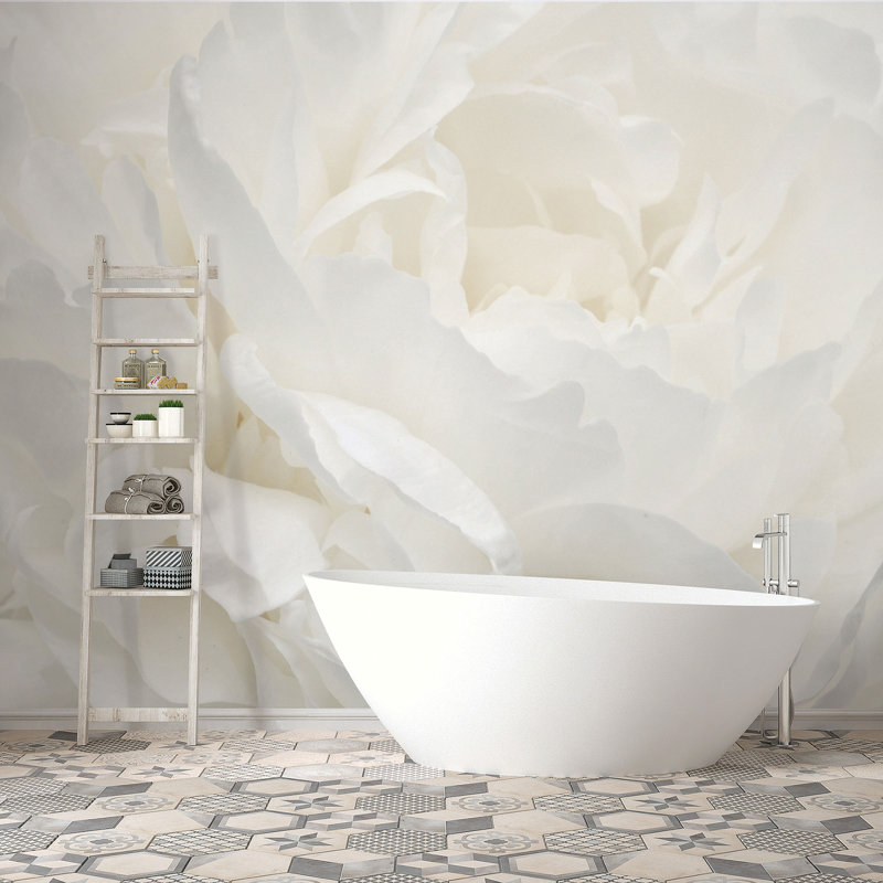 Deljana White Rose Wall Mural 250cm H x 318cm W