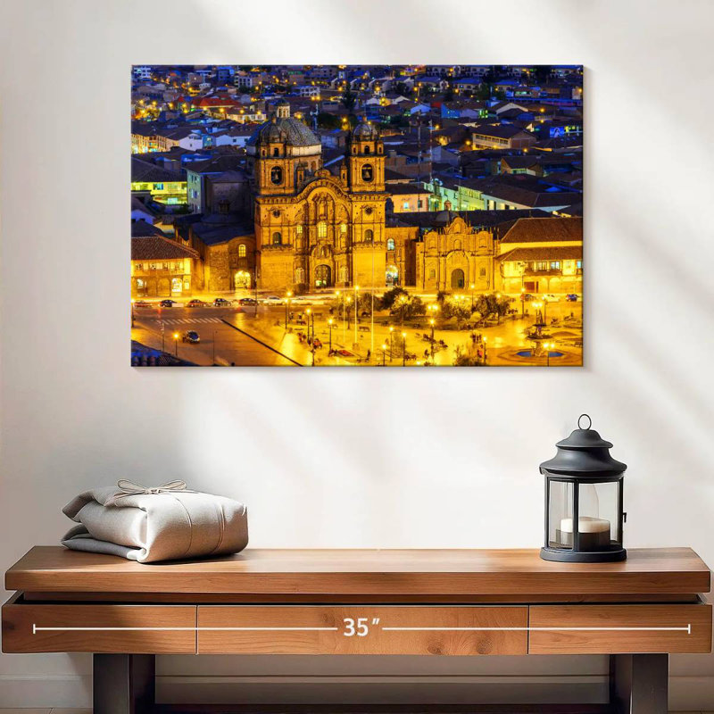 Adella Plaza De Armas la nuit, H 16 po x l 24 po
