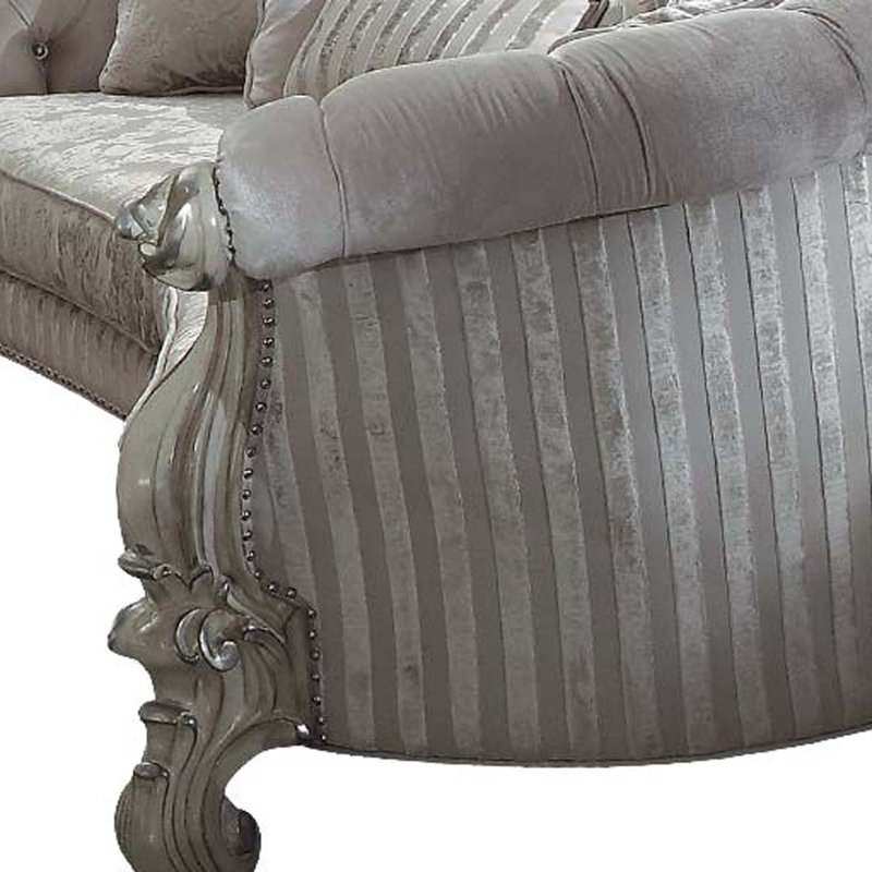 Canapé incurvé à motif floral en velours ivoire de 55 pouces avec coussins décoratifs et pieds gris