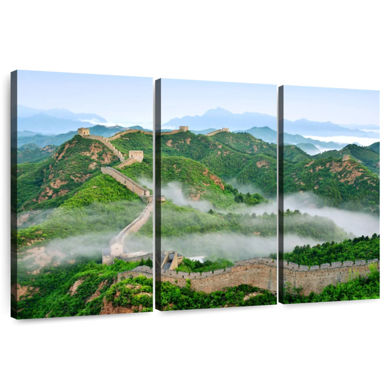 Sebbie Misty Great Wall, 24" H x 38" W