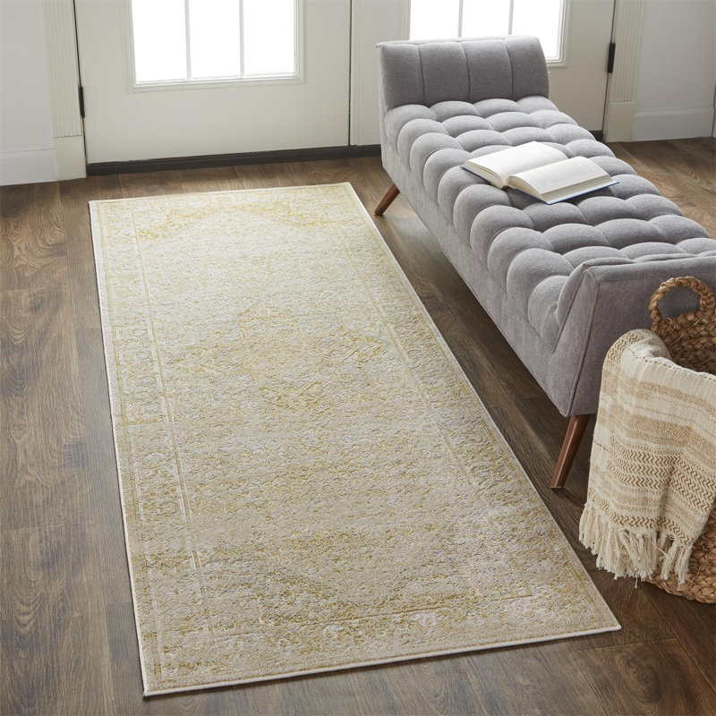 Lataiya Performance Oriental Indoor Rug, Runner 2'10" x 7'10"