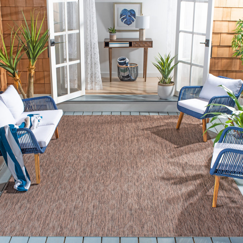 Tapis d'intérieur / extérieur à motif géométrique Courtyard Performance, Rectangle 4 pi x 5 pi 7 po