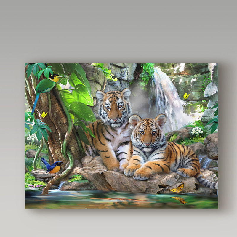 «Tigers and Waterfalls», reproduction de peinture acrylique sur toile tendue, H 14 po x l 19 po x P 2 po