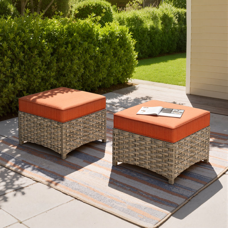 Repose-pieds d'extérieur pour patio avec coussin, repose-pieds en osier PE tissé à la main, Light Grey