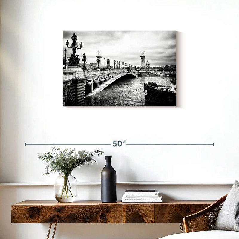Lilie Alexandre III Bridge II, 20" H x 30" W