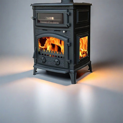 Natural wood heated fireplace with baking compartm