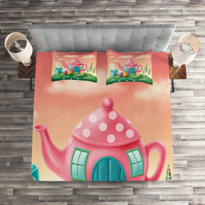 Fantasy Polyester Coverlet, King Bedspread + 2 Shams