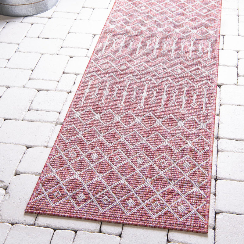 Julieta Southwestern Rust Red Indoor/Outdoor Area Rug, Runner 2'7" x 10'