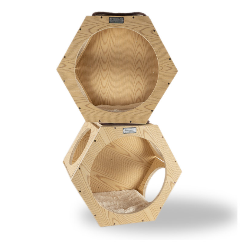 Natural Wood Hexagonal Wall-Mounted Cat Shelves Set