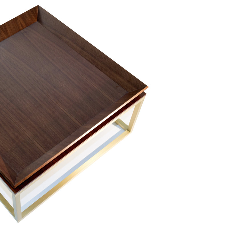 Table basse Le Frame, Noyer, Laiton poli
