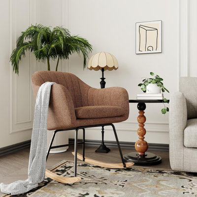 Chaise berçante pour chambre de bébé, chaises berçantes pour chambre de bébé en peluche, fauteuil oscillant avec accoudoirs et coussin rembourré, chaise berçante pour bébé et enfants, beige