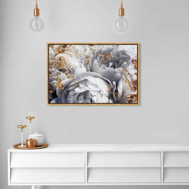 « Her Peony Garden » - impression d'art graphique, l 36 po x H 24 po, Encadrement doré