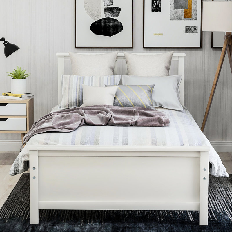 Lit plateforme en bois massif blanc avec tête de lit et lattes stables