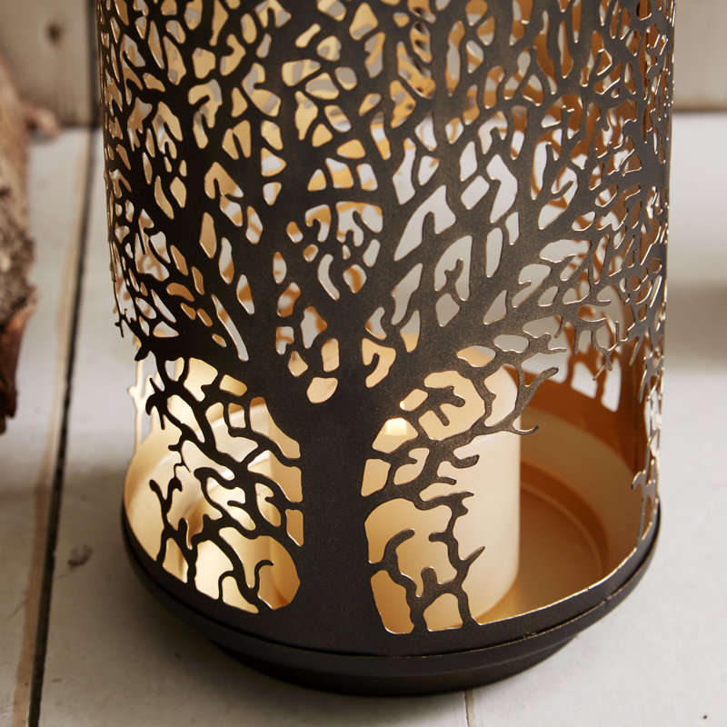 Maquon Metal Tabletop Lantern