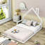 Lit en bois avec tête de lit en forme de maison-682125012
