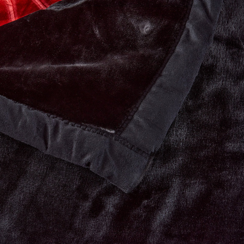 Couverture Breklynn, 90 po x 90 po, Noir