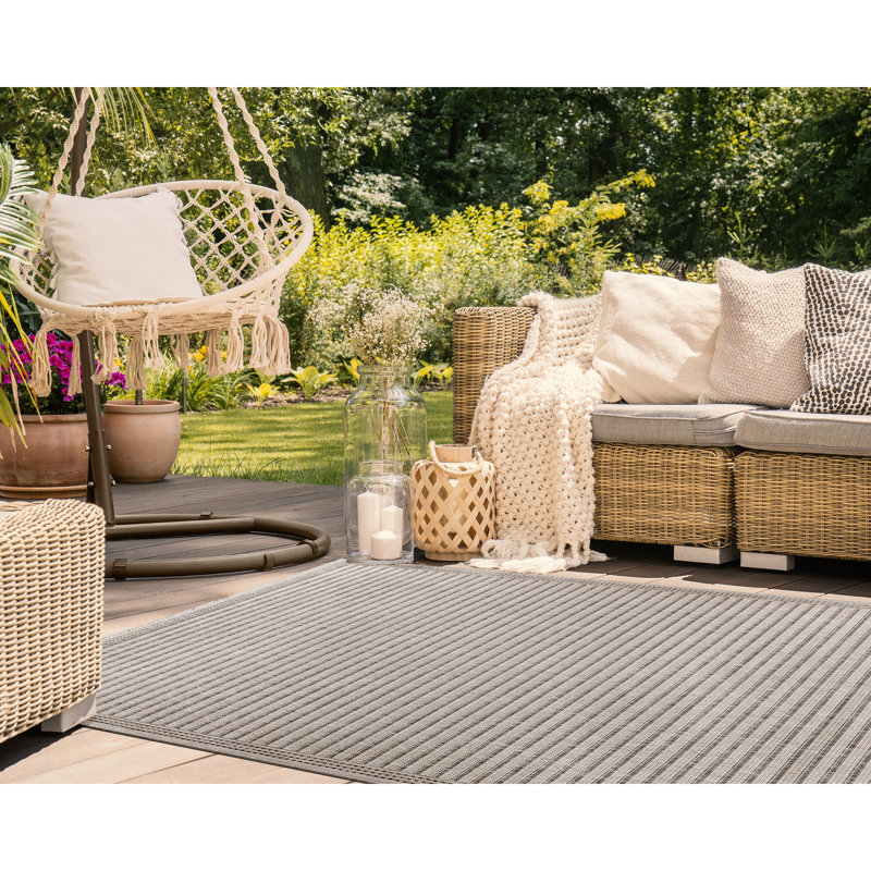 Trei Performance Indoor / Outdoor Rug, Rectangle 6'6" x 9'3"