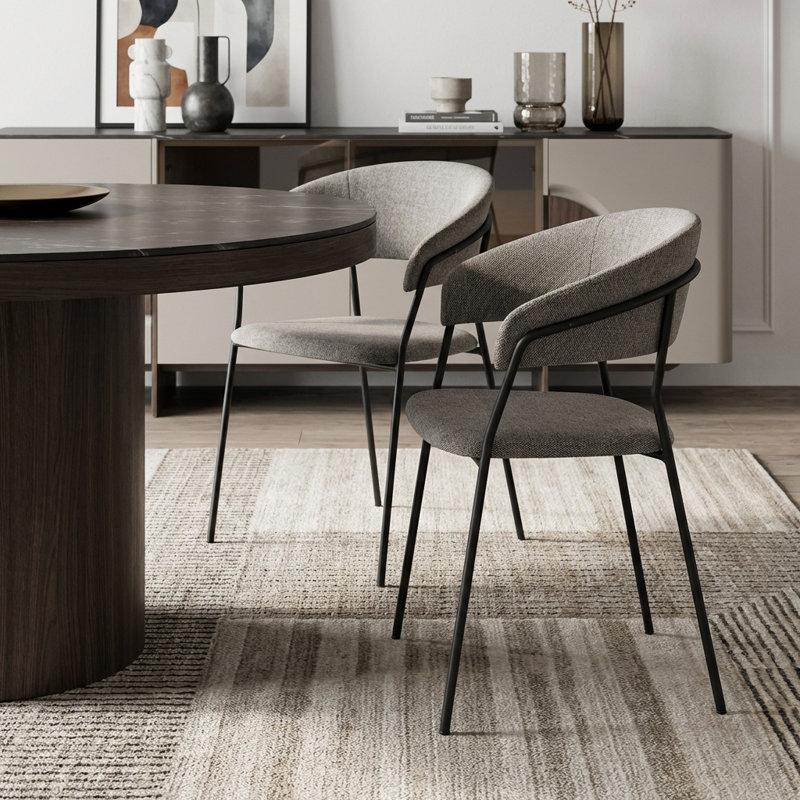 Ensemble de deux fauteuils de salle à manger à dossier ouvert en tissu gris et noir