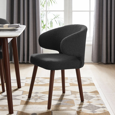 Chaise rembourrée avec dossier incurvé et pieds en bois massif Modern