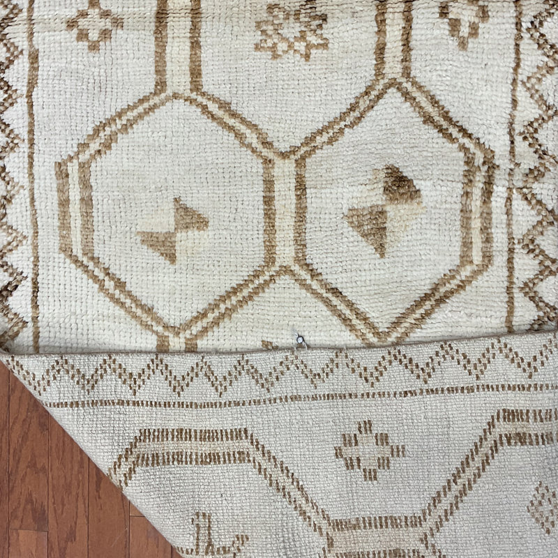  Handmade Turkish Oushak Wool Runner