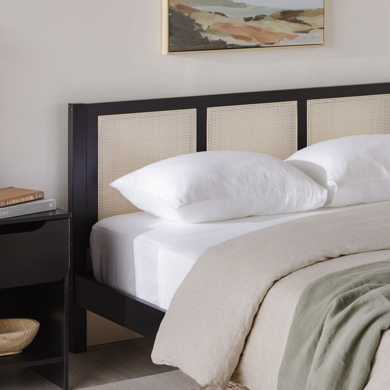 Naarden Solid Wood Platform Bed, King, Black