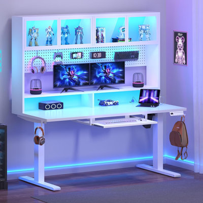 Bureau debout électrique avec rangement, bureau de jeu à hauteur réglable avec huche et panneau perforé