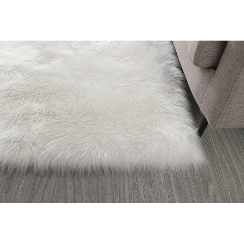 Indoor Rug, Rectangle 5' x 7'