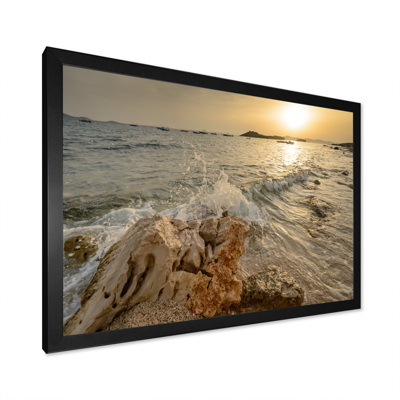 «Sunset Over The Sea II», reproduction sur toile flottante, Cadre noir, H 8 po x l 12 po x P 1 po
