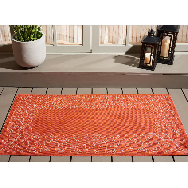 Tapis d'intérieur / extérieur à fleurs Herefordshire Performance, Rectangle 2 pi 7 po x 5 pi