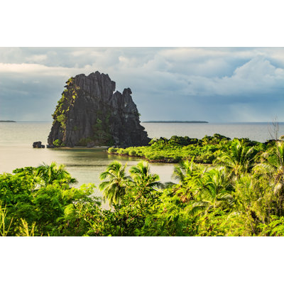 Landscape with le poulet rock