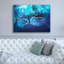 Art mural en toile Epic Graffiti «Deep Blue Great White Shark» par Lindsay Kivi, 54 po x 40 po