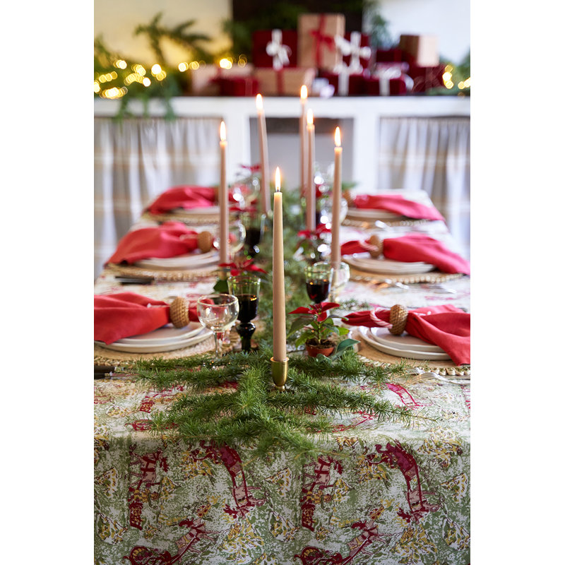 Renne Handmade Floral Tablecloth, 142" x 71", Green/Red