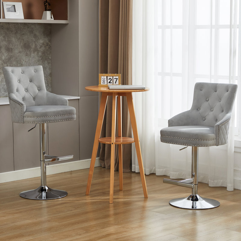 Tabouret de bar pivotant à hauteur réglable Jakhai, Gris, Chrome