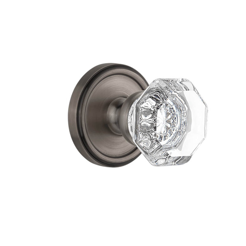 Poignée de porte Chambord avec rosette Georgetown, 2 3/4", Étain antique, Intimité (lit et salle de bain)