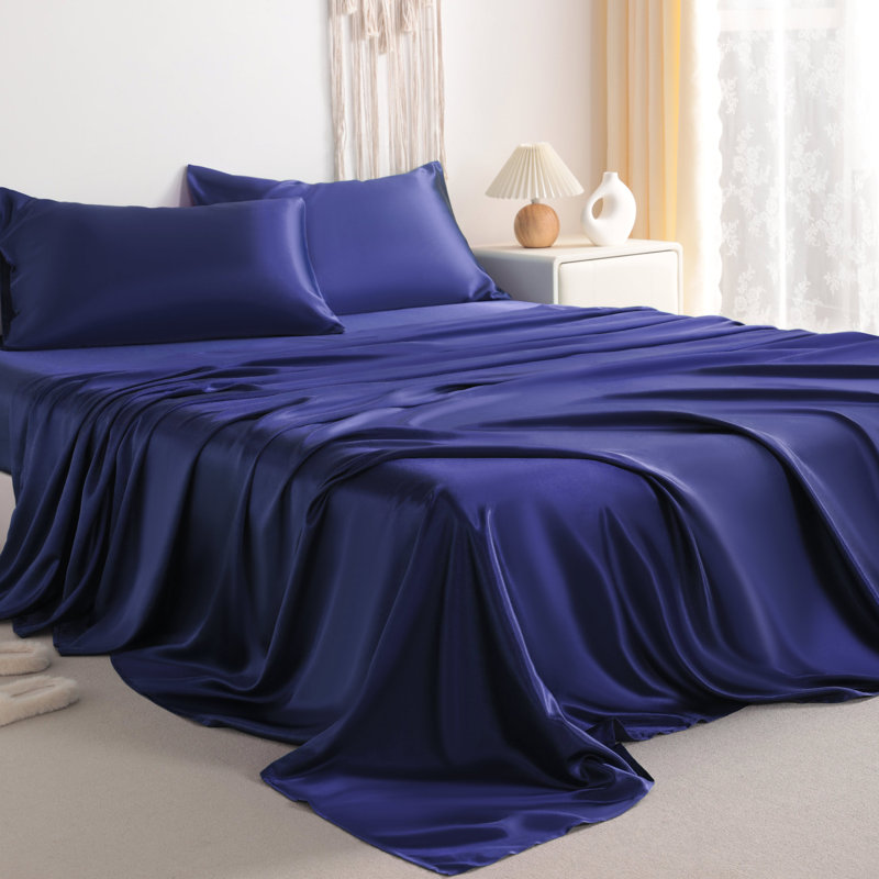 Ensemble de draps en satin 4 pièces Luxury, Couvre-lit double + 4 pièces supplémentaires, Bleu marine