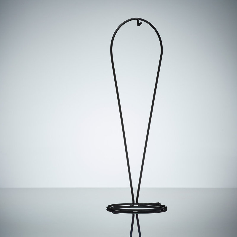 Trickett Figurines & Sculptures, Black