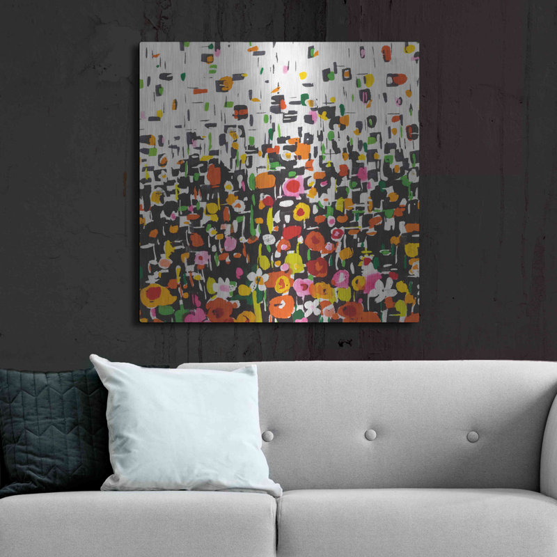 «Flower Shower Crop» par Wild Apple Portfolio