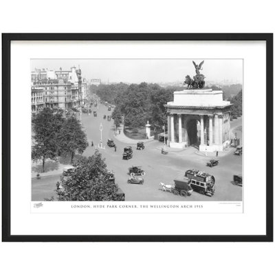 London, Hyde Park Corner, The Wellington Arch 1915 by Francis Frith - Single Picture Frame Print