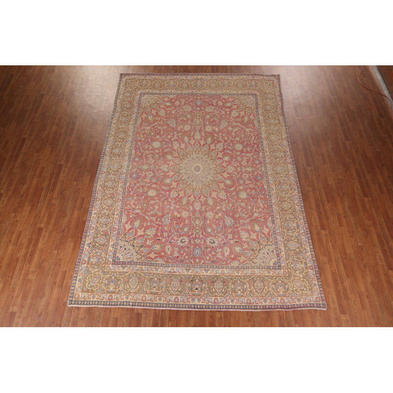 Tapis traditionnel floral en laine rose 9 x 13